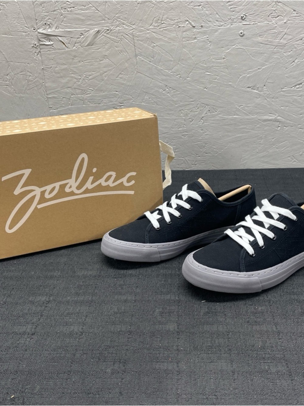 Zodiac ELLA Black FB Canvas Low-Top Sneakers with White Laces Light Gray Soles